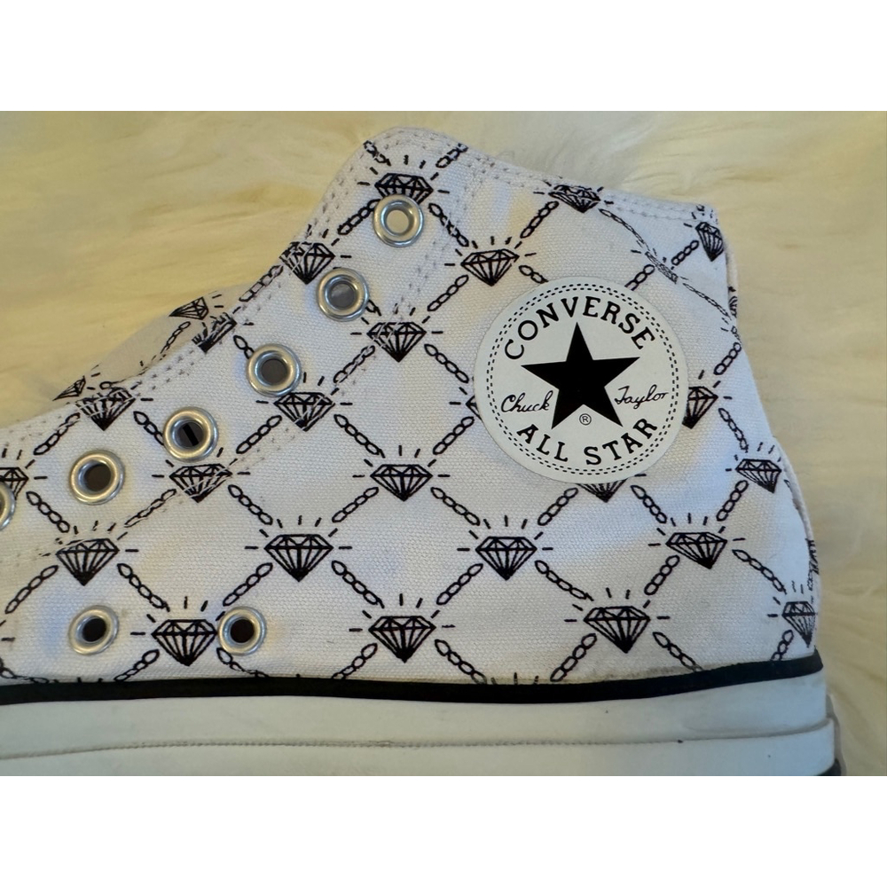Converse |. Chuck Taylor All Star 70 Hi
Style 104048F Diamond | Size 11 - Picture 6 of 15